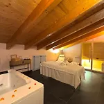 Mesbeglia Luxury 4* 알게로