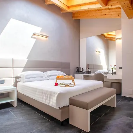 Mesbeglia Luxury 4*
