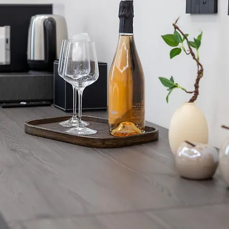 בית הארחה Mesbeglia Luxury