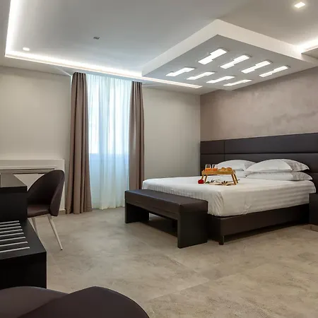 Mesbeglia Luxury